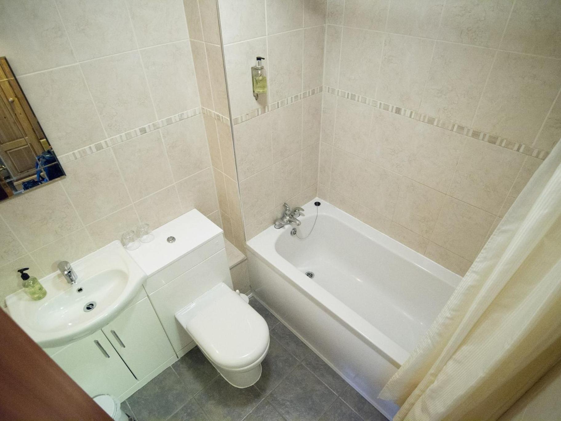 The Heath Inn Leighton Buzzard Extérieur photo