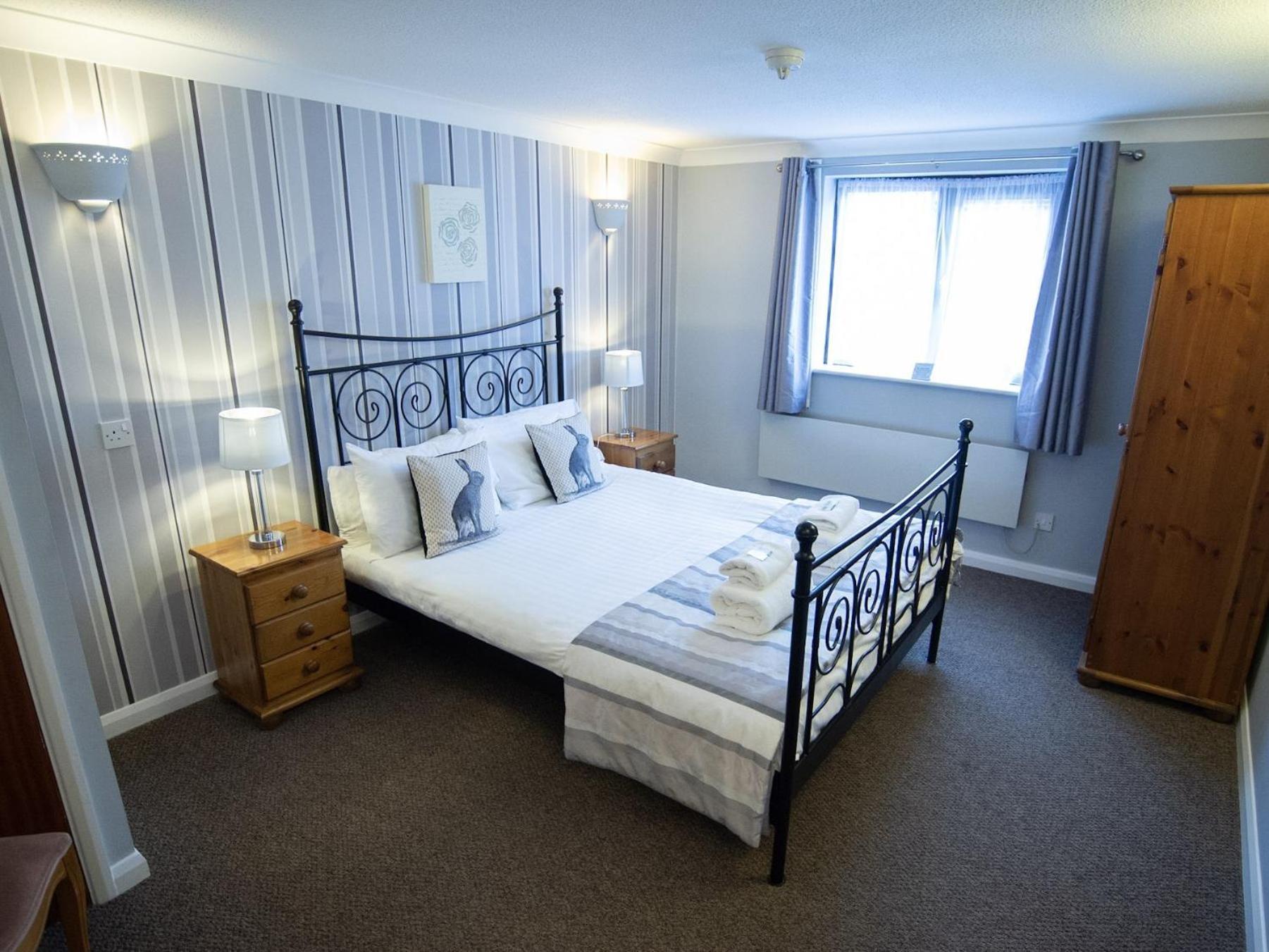 The Heath Inn Leighton Buzzard Extérieur photo