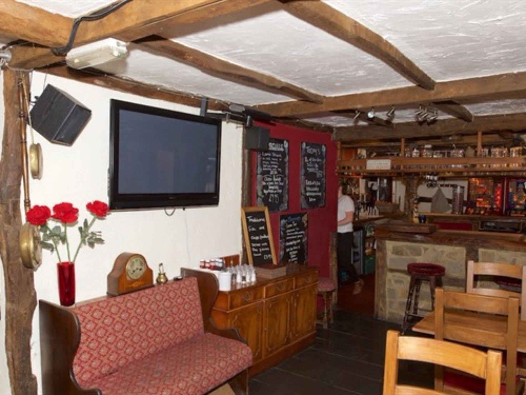 The Heath Inn Leighton Buzzard Extérieur photo